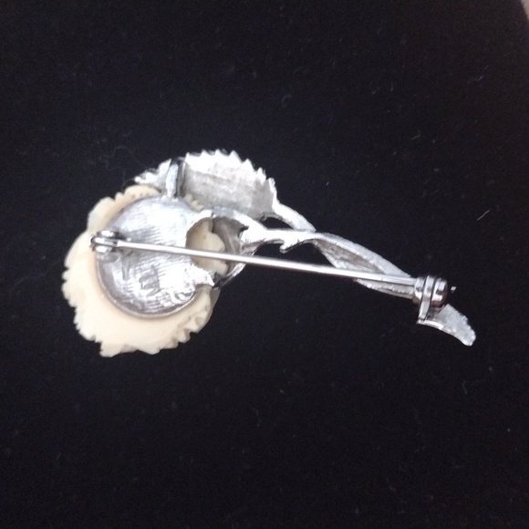 Michele Rose brooch - Picture 2 of 3